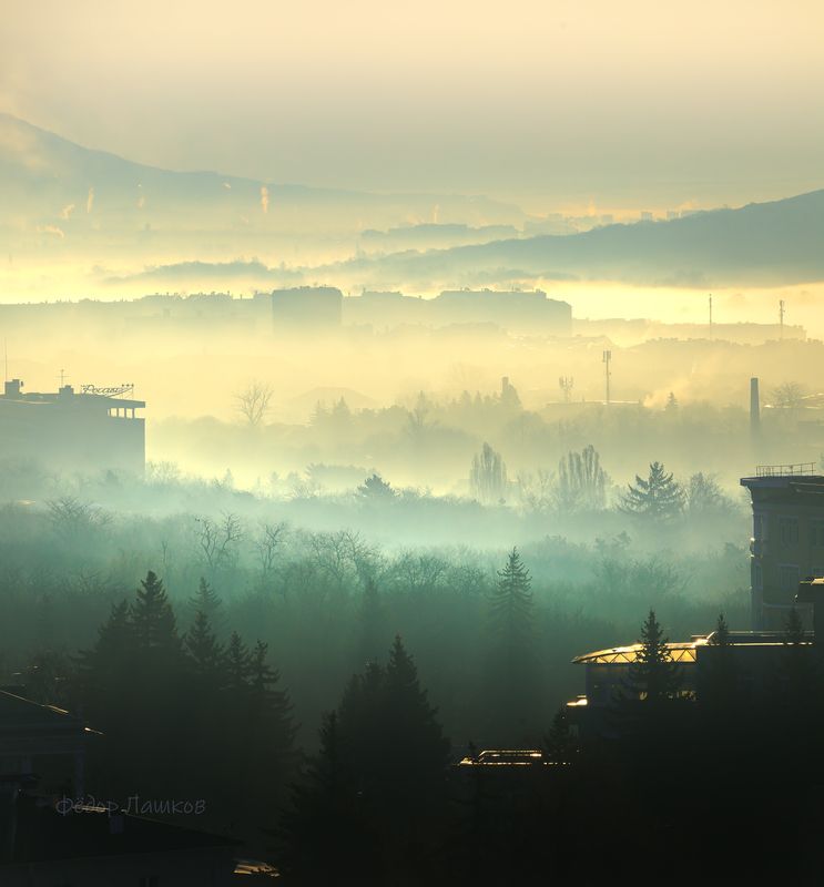 ставропольский край, ставрополье, кавминводы, вершина, гора, город, ессентуки, весна, март, весенний, туман, туманное, рассвет, рассветное, дома, облака, Туманный рассветphoto preview