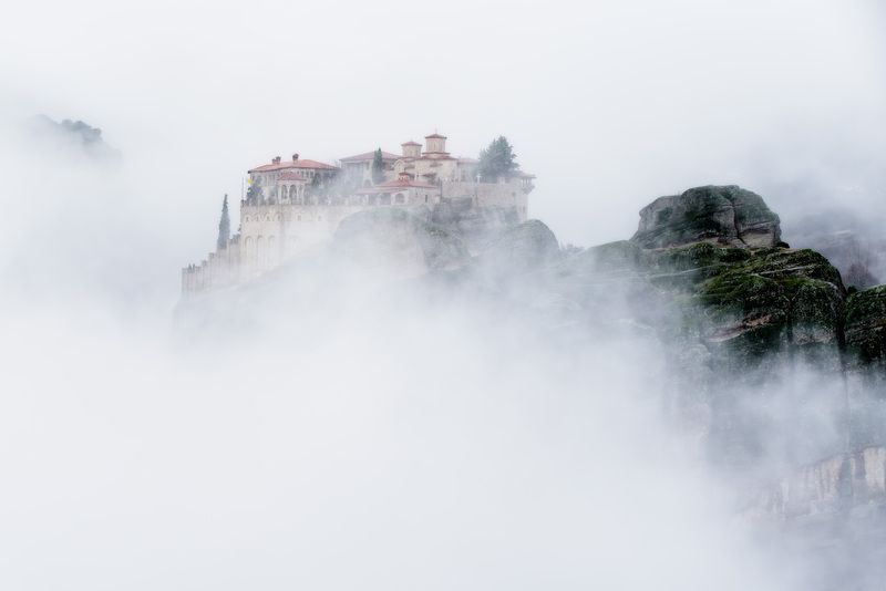 Meteora метеора photo preview