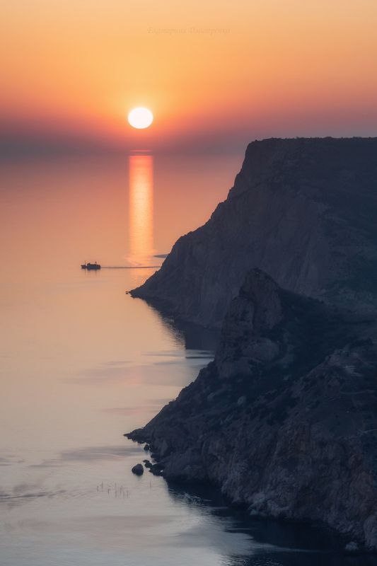 крым, пейзаж, море, закат, горы, балаклава, севастополь Бархатный закатphoto preview