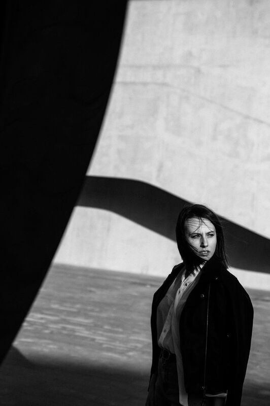 женский портрет, черно-белое Марияphoto preview