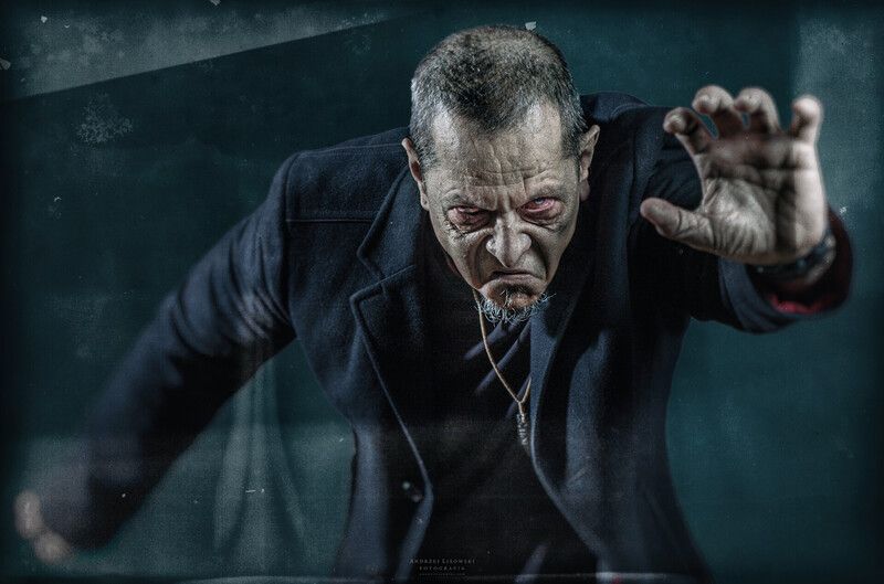 Red Eyephoto preview