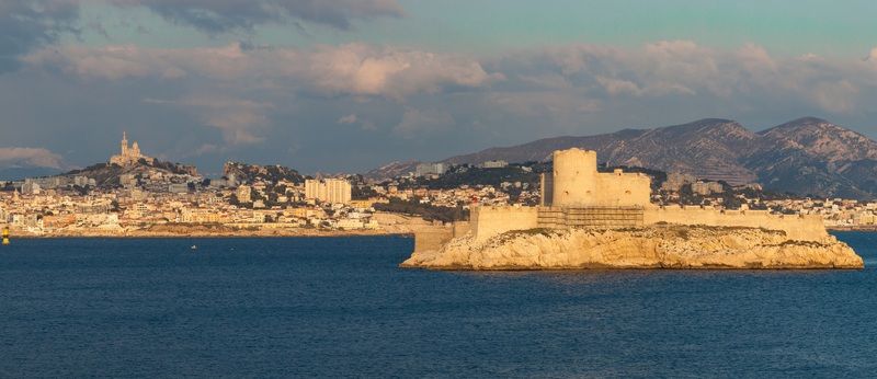 франция, марсель, замок иф, остров, закат, море, прованс, лазурный берег Замок Иф на фоне Марселяphoto preview