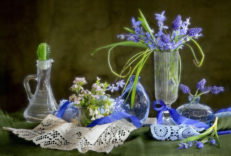 весна, первоцветы, пролеска, мускари, бокал, салфетки Весенний букетphoto preview