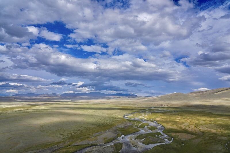 Алтай - Август. Облака над долиной реки Юстыдphoto preview