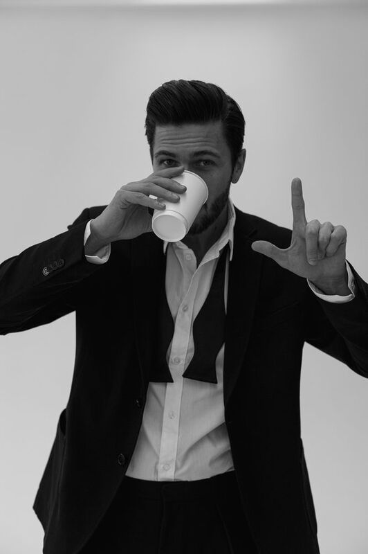 мужчина, мужская съемка, мужской портрет, черно-белая фотография, male, male portrait photo preview