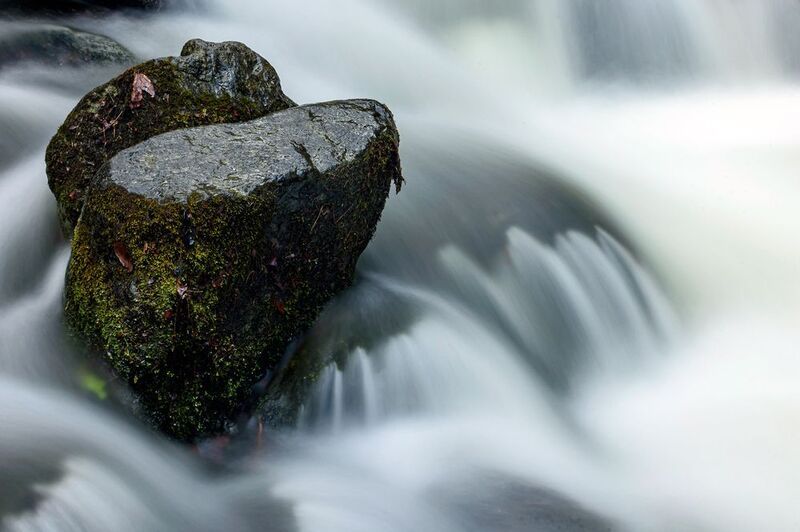 малка река в планинатаphoto preview