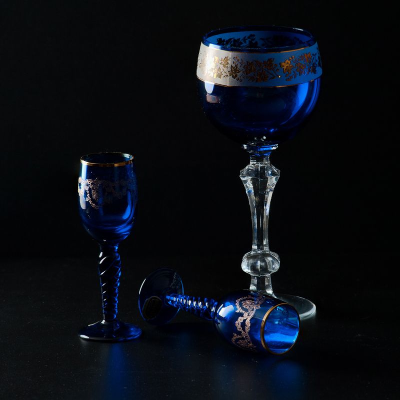 Этюд с бокалом и рюмкамиphoto preview