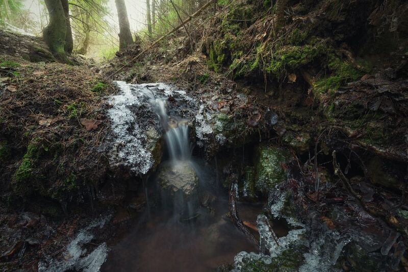 Весенний ручей фото превью