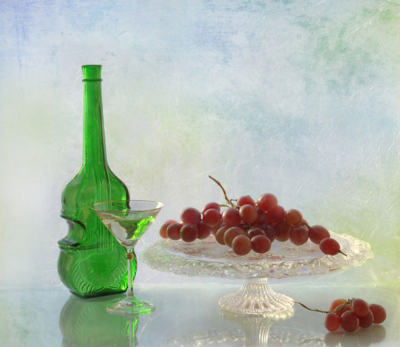 Стекло и фрукты фото превью