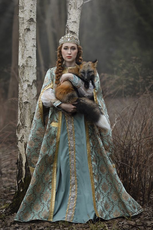 сказка, лиса, девушка, русский костюм Машаphoto preview