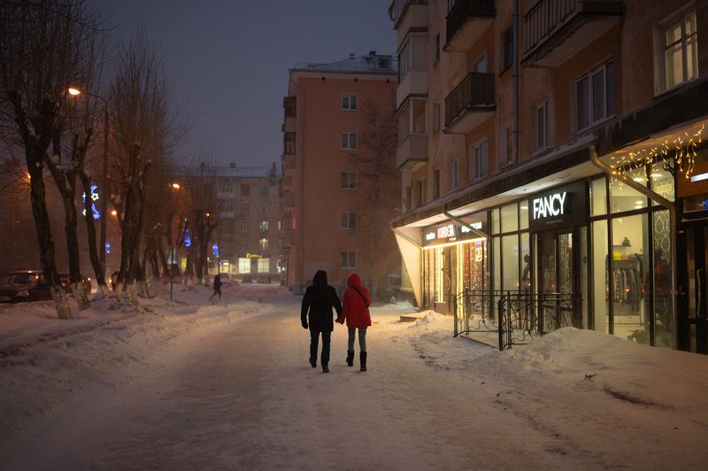 уличная фотография, streetphotography, северодвинск, ночь, снегопад, снег, Февральphoto preview