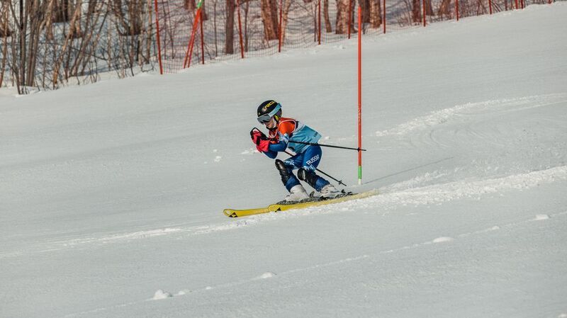 гора морозная, спорт, горные лыжи, слалом, воскресенье, апрель Апрельский слалом на Морознойphoto preview
