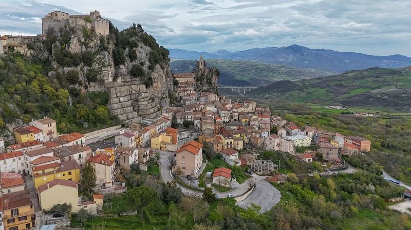 Bagnoli del Trigno, Molise, Italiphoto preview