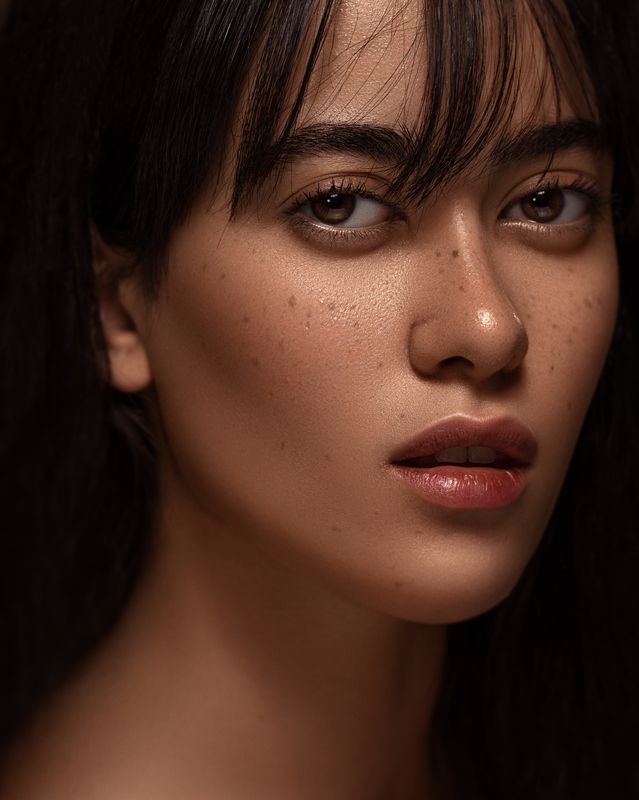 navid mousavi Yvaraphoto preview