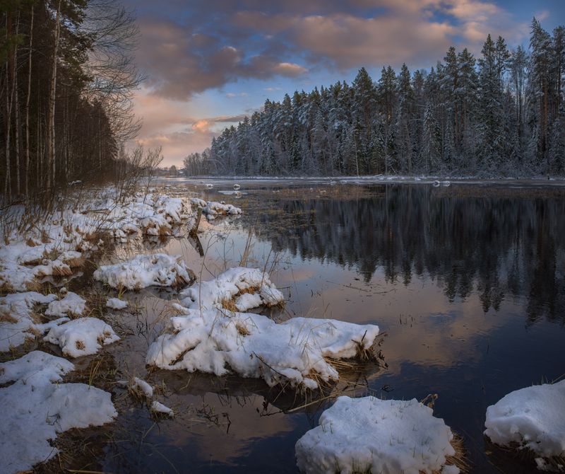 апрель вечер снег половодье речка суходол вязниковский В вечернем светеphoto preview