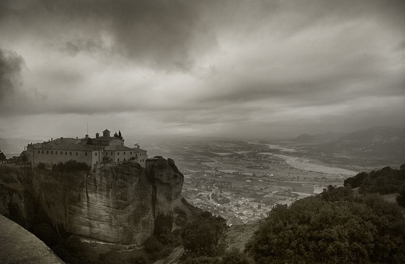 метеоры Каламбака -Метеорыphoto preview