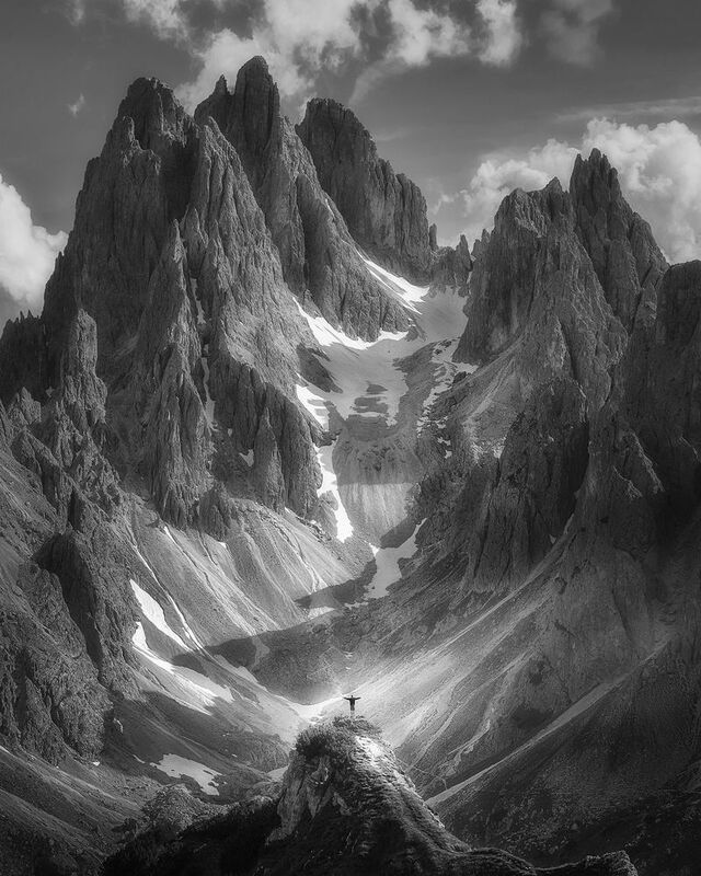 Untouchablephoto preview