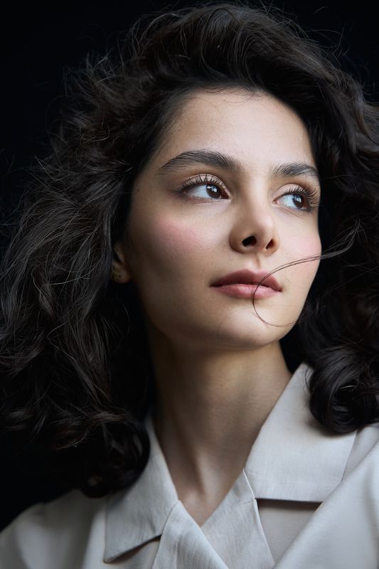 #portrait #fineart #studioshot #dramaticportrait Untitledphoto preview