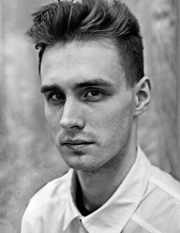 Молодой специалистphoto preview