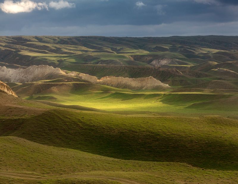мангистау, казахстан, природа, весна, айракты, долина замков Свет и тень, Долина Замков, Казахстан фото превью