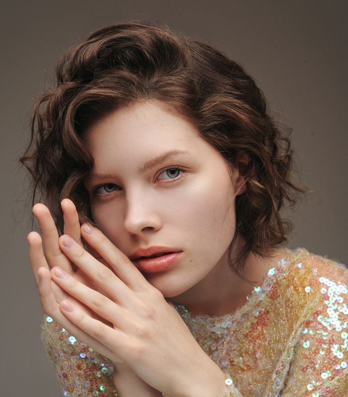 Алисаphoto preview