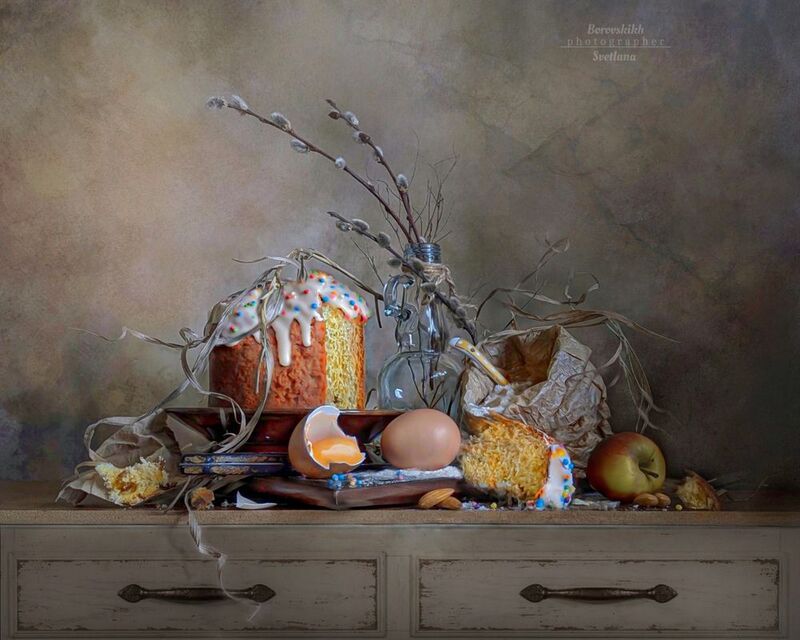 натюрморт, art_photo,пасха, кулич, яйцо, ветки, фото на окне, фото на телефон Пасхальные хлопотыphoto preview