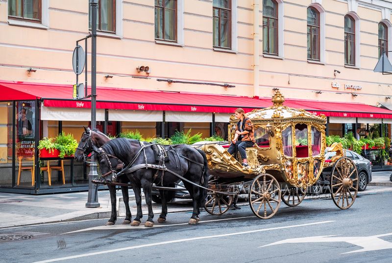 санкт-петербург, карета, лошади Царская каретаphoto preview