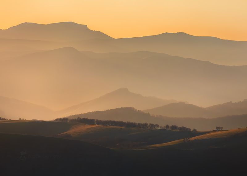 северный кавказ, карачаево-черкесия, туман, туманный, рассвет, заря, в горах, горное, горы, горизонт, дымка, холмы, долины, акварель, Утренние акварелькиphoto preview