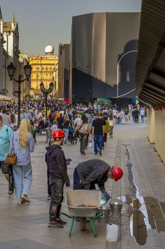 Потокиphoto preview