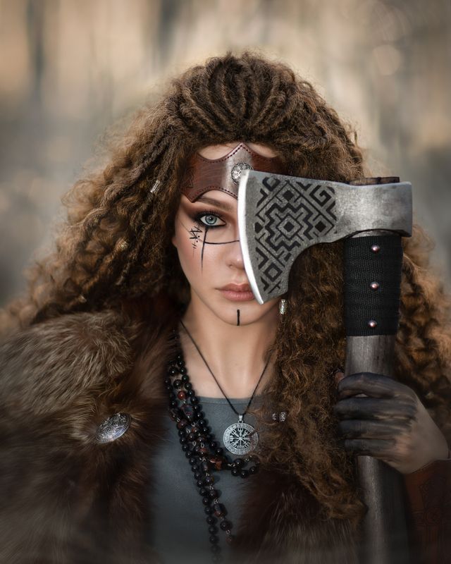 dzhudi_ph, фотограф юлия дюдина, фотосессия в нижнем новгороде, фотограф нижний новгород, арт фотосессия, фотосессия в лесу, воительница, викинги Легенда северных земельphoto preview