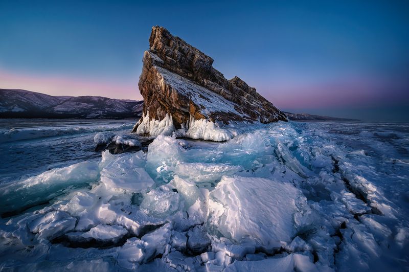 #Еленка #Байкал зимой #лед Байкала #закат на Байкале Байкал о. Еленкаphoto preview