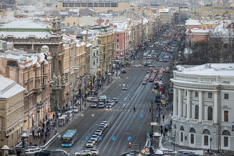 Пролетая над Невским проспектомphoto preview