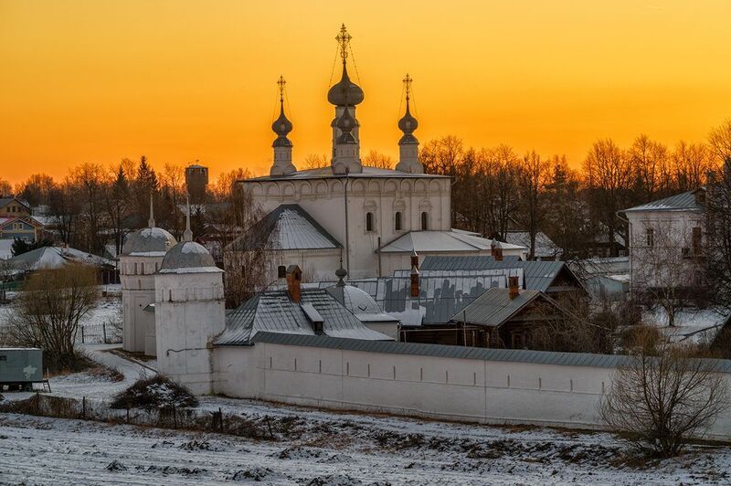 Россия, Суздаль,город, архитектура В зимнем Суздалеphoto preview