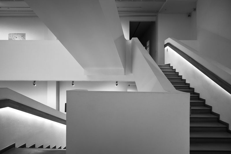 путь, проход, геометрия Проход прямо фото превью