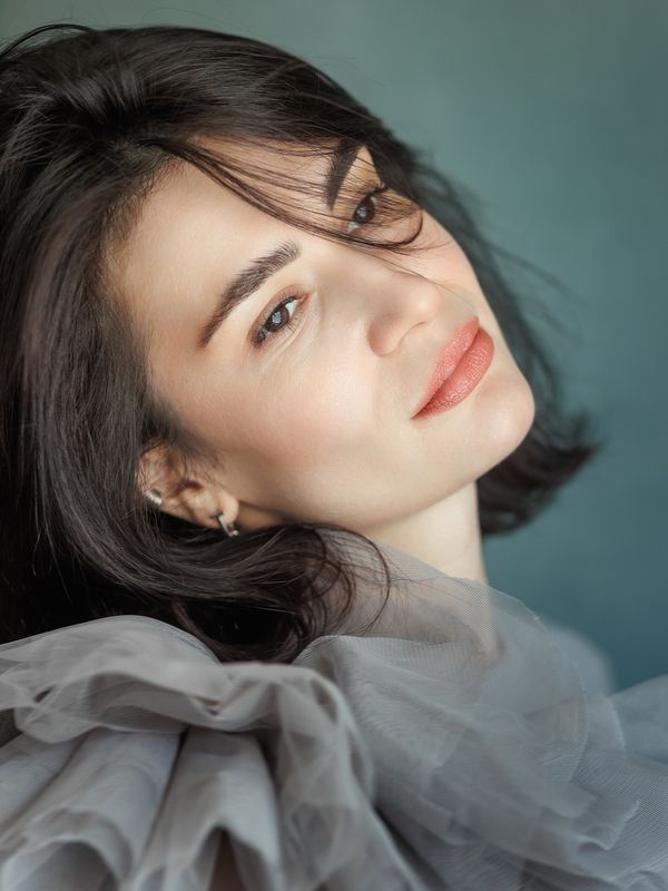 Девушка, мечты, портрет, лицо, цвет, печать, гламур Karina фото превью