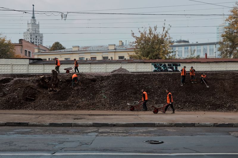 стрит, улица репортаж, фотопрогулка Как по нотамphoto preview