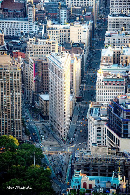 The largest Ironphoto preview