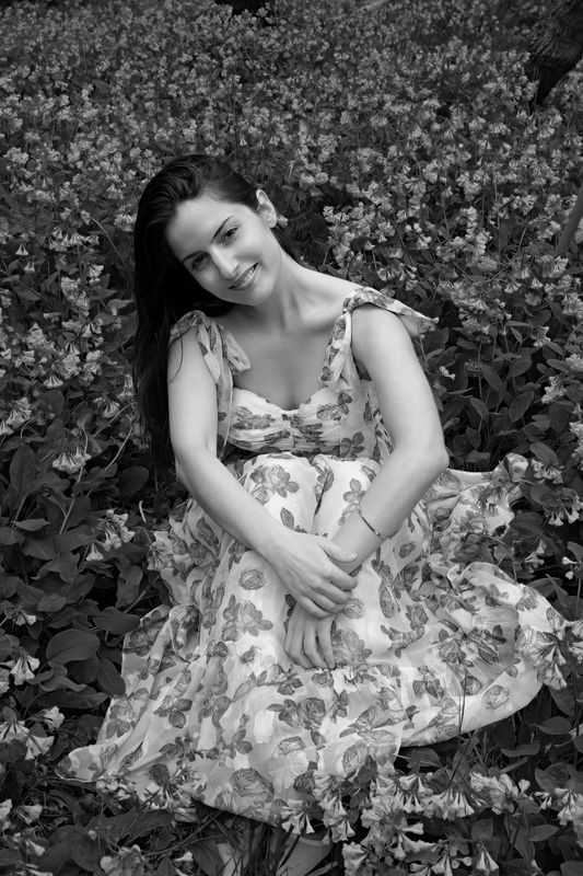 portrait, model, flowers, bluebell, black and white Annaphoto preview