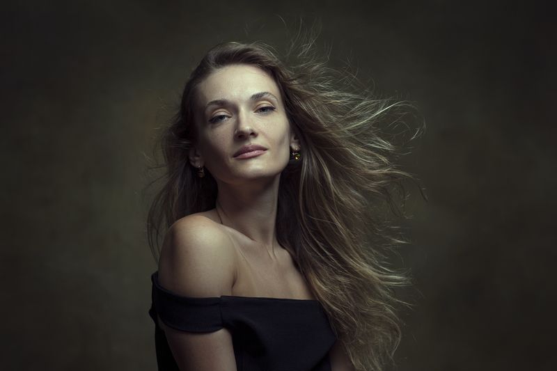 студийный портрет Янаphoto preview