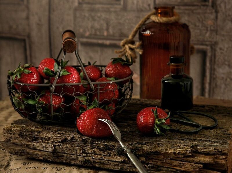 натюрморт, ягоды, клубника  фото превью