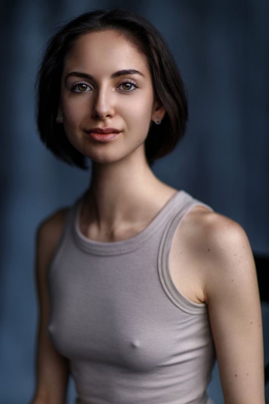 портрет, девушка, взгляд, студия, грудь Дашаphoto preview