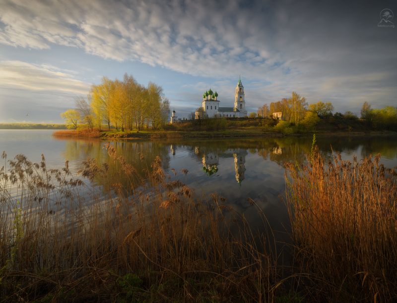 рассвет, весна, река, храм, фототуры 2025 Рассвет на Волгеphoto preview