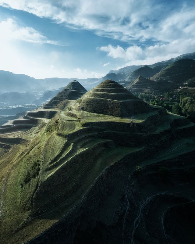 дагестан террасы горы Дагестанские пирамидыphoto preview