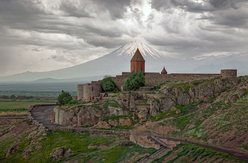 Хор Вирап Арарат Хор Вирап на фоне Малого Араратаphoto preview
