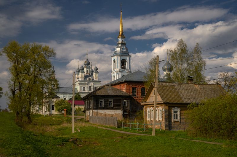 вощажниково, ярославская область, россия, храм, церковь, православие, село, деревня, весна, дом Вощажниковоphoto preview