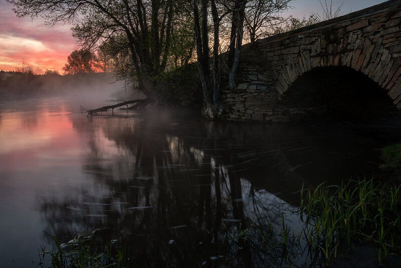 пейзаж, весна, май, река, вода, мост, рассвет, утро, туман Тихий рассвет на тихой рекеphoto preview