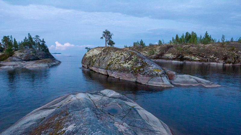 Остров Кит белой ночьюphoto preview