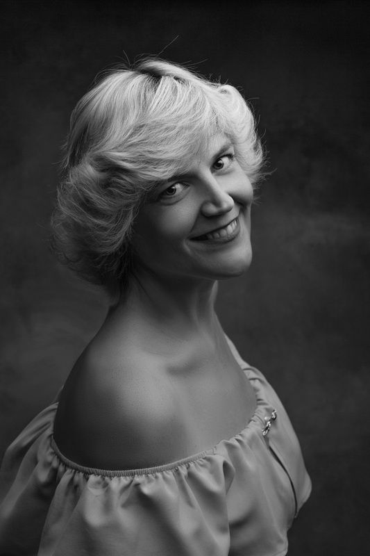 студийный портрет Людмилаphoto preview