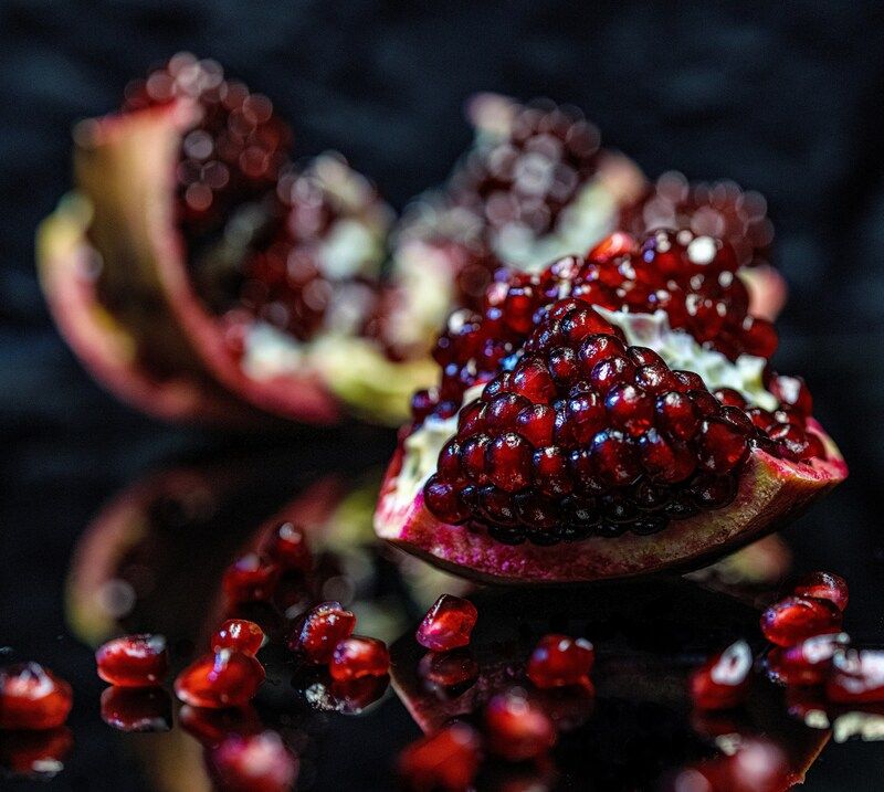 еда Первые гранаты этого годаphoto preview