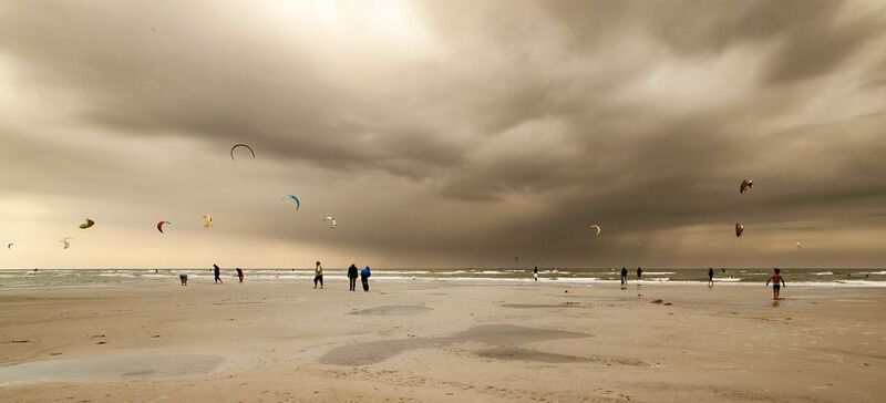 Игры с ветромphoto preview